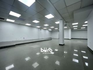 Foto 6 de LOCAL COMERCIAL A LA VENTA  EN SAN ISIDRO EN ZONA DE ALTO TRÁNSITO