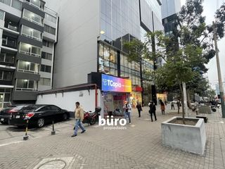 Foto 10 de LOCAL COMERCIAL A LA VENTA  EN SAN ISIDRO EN ZONA DE ALTO TRÁNSITO