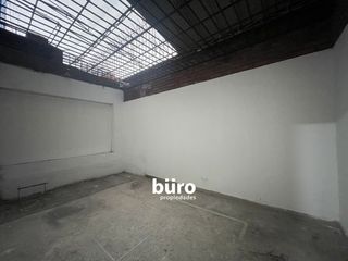 Foto 4 de LOCAL COMERCIAL A LA VENTA  EN SAN ISIDRO EN ZONA DE ALTO TRÁNSITO