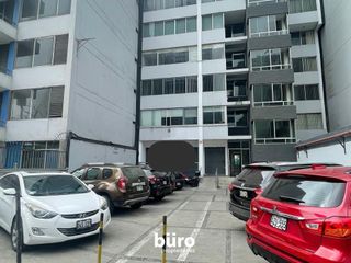 Foto 9 de LOCAL COMERCIAL A LA VENTA  EN SAN ISIDRO EN ZONA DE ALTO TRÁNSITO