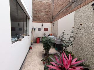 Foto 16 de Venta casa 2 pisos a.t. 200 m2 a.c 281 m2 URB. PALAO S.M.P