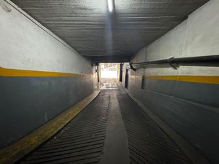Foto 5 de COCHERA EN VENTA EN RETIRO