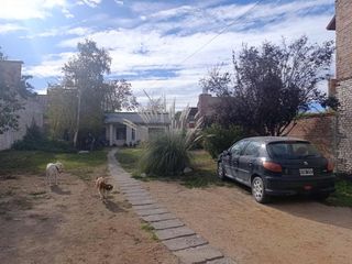 Foto 6 de Venta Casa terreno 725 mts2 Céntrico General Roca