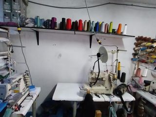 Foto 7 de Local Comercial a la Venta en Gamarra, Ubicación Comercial!