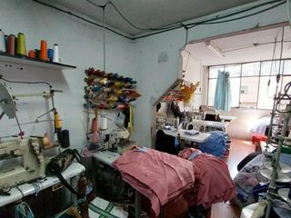 Foto 8 de Local Comercial a la Venta en Gamarra, Ubicación Comercial!