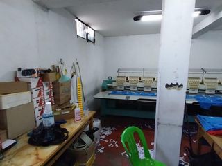 Foto 17 de Local Comercial a la Venta en Gamarra, Ubicación Comercial!