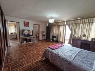 Foto 17 de Amplio Y Muy Bien Distribuido Departamento - 189 M2