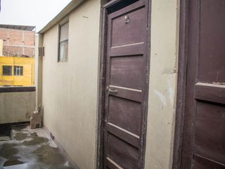 Foto 14 de Venta de amplia casa en Urb. Valdiviezo - SMP
