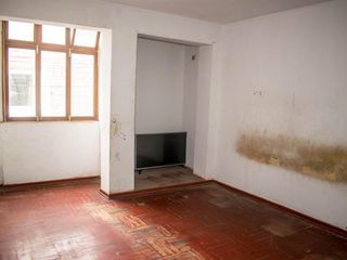 Foto 11 de Venta de amplia casa en Urb. Valdiviezo - SMP