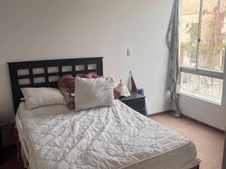 Foto 11 de Acogedora Casa Familiar Con Terraza, Jardín Y Estacionamiento
