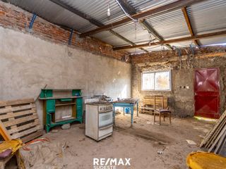 Foto 16 de VENTA CASA A REFACCIONAR ( S. MARTIN)/ 2 DORMIT.
