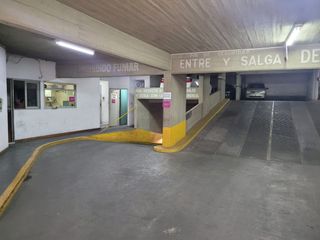 Foto 2 de VENTA COCHERA EN V. URQUIZA  UBICACION ESTRATEGICA