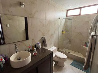 Foto 10 de Vive cerca del mar en una casa amplia y moderna en Pimentel.