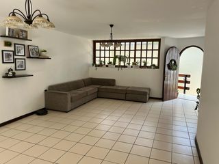 Foto 19 de Vive cerca del mar en una casa amplia y moderna en Pimentel.