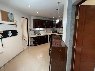 Foto 35 de Vive cerca del mar en una casa amplia y moderna en Pimentel.