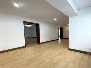 Foto 34 de Casa en Alquiler en el Corazón de San Isidro! Ideal para Vivienda u Oficina
