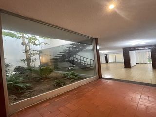 Foto 4 de Casa en Alquiler en el Corazón de San Isidro! Ideal para Vivienda u Oficina