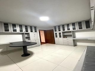 Foto 23 de Casa en Alquiler en el Corazón de San Isidro! Ideal para Vivienda u Oficina
