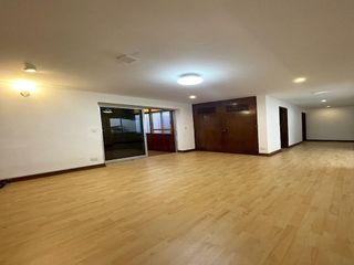 Foto 33 de Casa en Alquiler en el Corazón de San Isidro! Ideal para Vivienda u Oficina