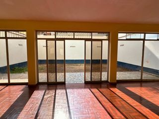 Foto 7 de Casa a 3 cdra Ov Higuereta - ideal para negocio a puerta cerrada