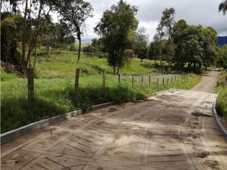 Foto 13 de SE VENDE HERMOSO LOTE ESQUINERO EN LA VEREDA EL ALTO DEL AGUILA