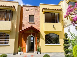 Foto 2 de CASA EN VENTA EN COCHAPAMBA CERCA A LA OCCIDENTAL