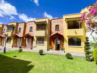 Foto 1 de CASA EN VENTA EN COCHAPAMBA CERCA A LA OCCIDENTAL