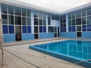 Foto 2 de Propiedad en venta en Atacames 8 Departamentos  Apto para AIRBNB
