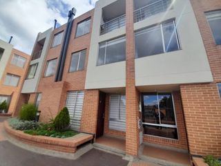 Foto 1 de VENTA de CASAS en BOGOTA