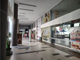 Foto 21 de SE VENDE LOCAL 196 EN CENTRO COMERCIAL PEÑALISA