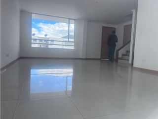 Foto 5 de Ponceano, Casa en Renta, 150m2, 3 Habitaciones.