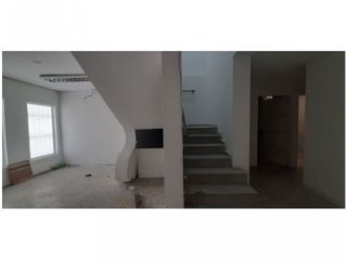 Foto 8 de Se arrienda casa comercial en la Av. del Libertador, Sta Mta