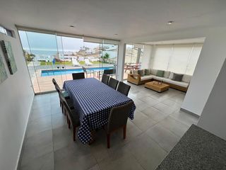 Foto 9 de SE VENDE LINDA CASA EN LA PLAYA HONDA, CERRO AZUL