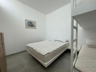 Foto 19 de SE VENDE LINDA CASA EN LA PLAYA HONDA, CERRO AZUL