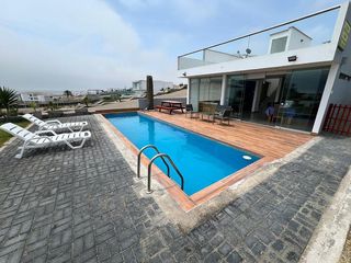 Foto 26 de SE VENDE LINDA CASA EN LA PLAYA HONDA, CERRO AZUL