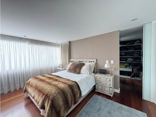 Foto 27 de SE ARRIENDA APARTAMENTO EN LOS ROSALES 205m2