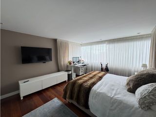 Foto 26 de SE ARRIENDA APARTAMENTO EN LOS ROSALES 205m2