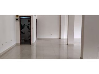 Foto 19 de Ponceano Alto, Local Comercial en Renta, 150m2, 1 Ambiente