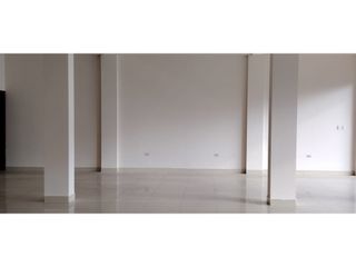 Foto 9 de Ponceano Alto, Local Comercial en Renta, 150m2, 1 Ambiente