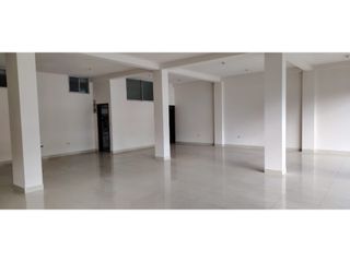 Foto 18 de Ponceano Alto, Local Comercial en Renta, 150m2, 1 Ambiente