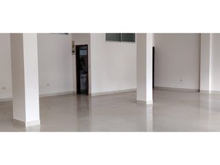 Foto 13 de Ponceano Alto, Local Comercial en Renta, 150m2, 1 Ambiente