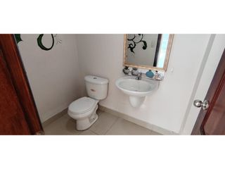 Foto 16 de Ponceano Alto, Local Comercial en Renta, 150m2, 1 Ambiente