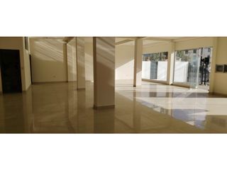 Foto 6 de Ponceano Alto, Local Comercial en Renta, 150m2, 1 Ambiente