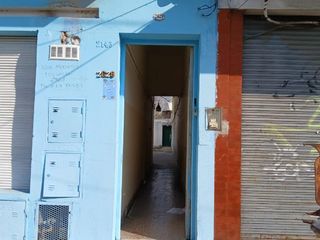 Foto 1 de Departamento Tipo Casa en alquiler en Lanus Este
