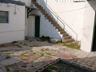 Foto 8 de Departamento Tipo Casa en alquiler en Lanus Este
