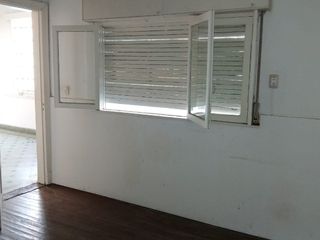 Foto 5 de Departamento Tipo Casa en alquiler en Lanus Este