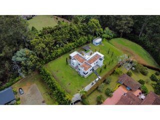 Foto 1 de Casa Independiente en Arriendo Amoblado en Rionegro sector Aeropuerto