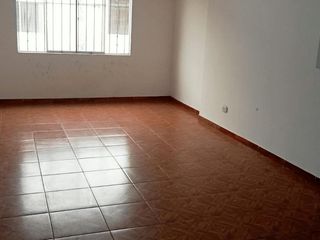 Foto 8 de Casa a la Venta en San Juan de Miraflores