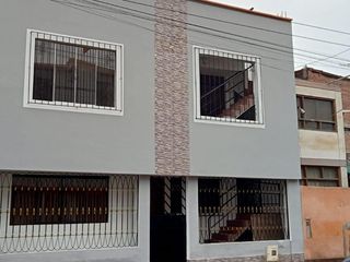 Foto 1 de Casa a la Venta en San Juan de Miraflores