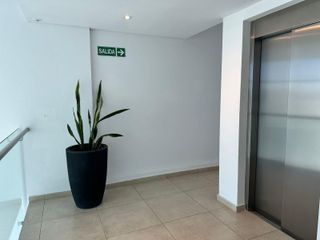 Foto 7 de Oficina en  alquiler Cerro de las Rosas